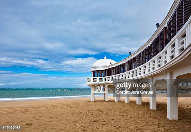 la caleta beach - cádiz stockfoto's en -beelden