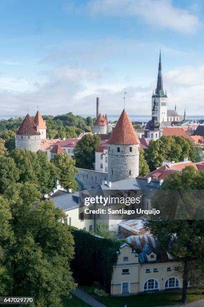 tallinn old town skyline - town wall tallinn stock pictures, royalty-free photos & images