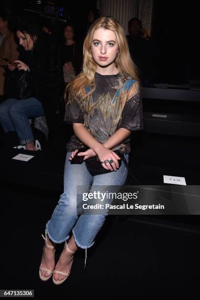 Anais Gallagher attends the Balmain show as part of the Paris Fashion Week Womenswear Fall/Winter 2017/2018 on March 2, 2017 in Paris, France.