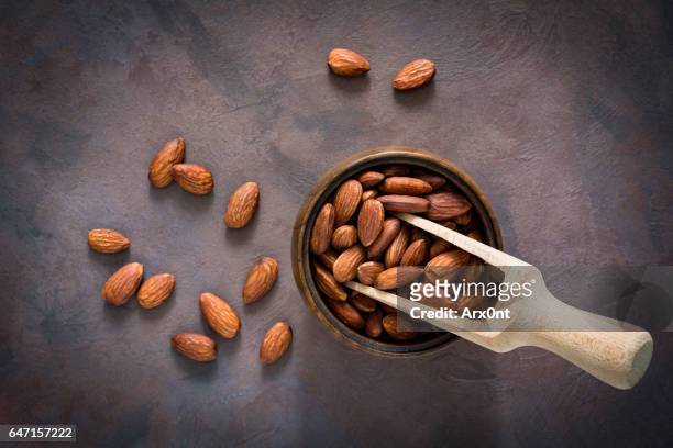 organic almond nuts - säure stock-fotos und bilder