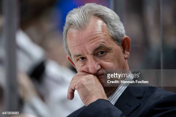 Head coach Darryl Sutter of the Los Angeles Kings looks on during the third period of the game against the Minnesota Wild on February 27, 2017 at...