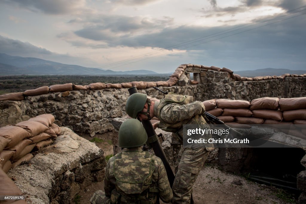 Turkish Military Demonstrate New Syrian Border Measures