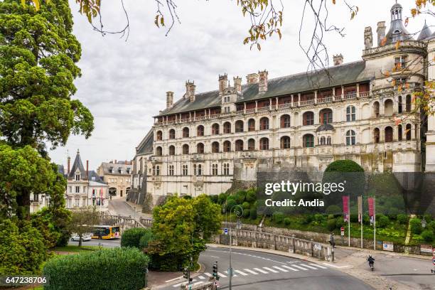 Facade of the Francis I wing, castle "Chateau Royal de Blois" .