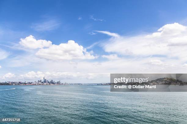 auckland city skyline and the davenport hill in new zealand - hauraki gulf islands stock pictures, royalty-free photos & images