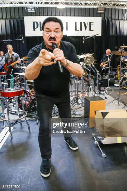 Singer Bobby Kimball performs at the Mandoki Soulmates: Wings Of Freedom - Rehearsal on February 28, 2017 in Paris, France.