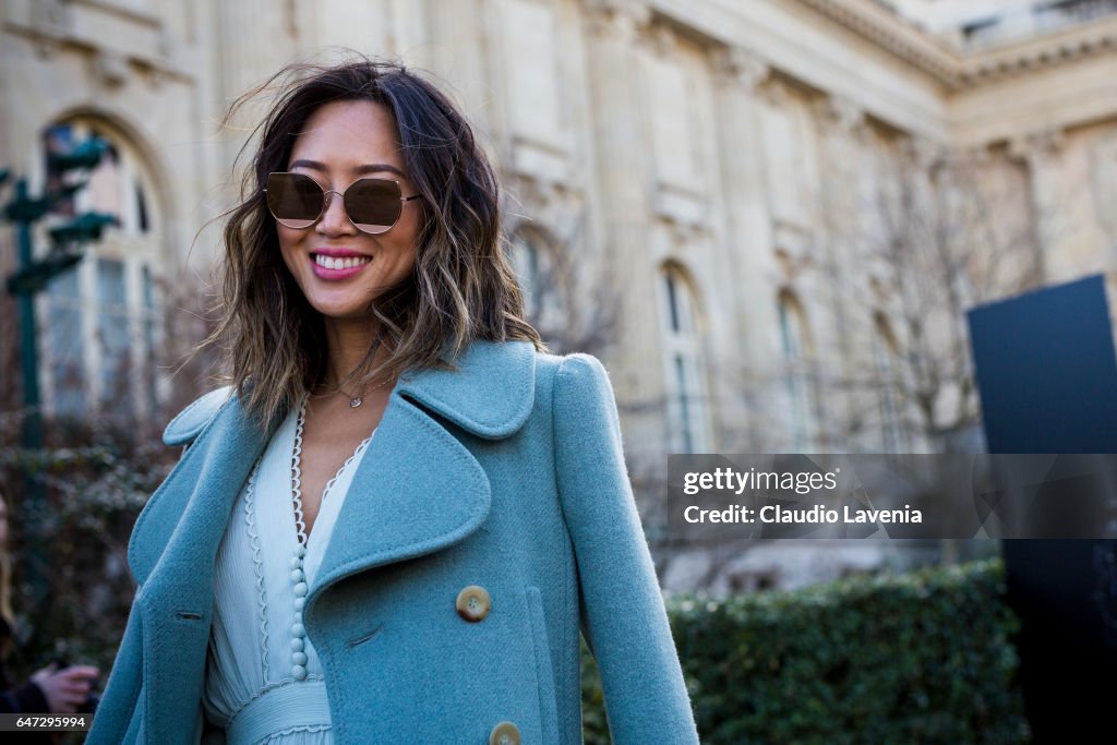 Street Style : Day Three - Paris Fashion Week Womenswear Fall/Winter 2017/2018