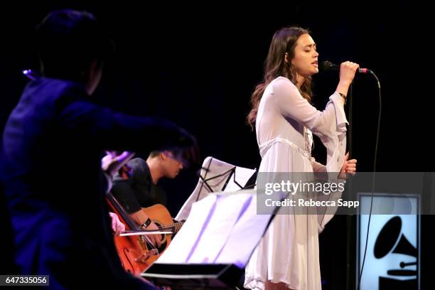 Singer/songwriter Dia Frampton performs at Spotlight: Dia Frampton at The GRAMMY Museum on March 2, 2017 in Los Angeles, California.