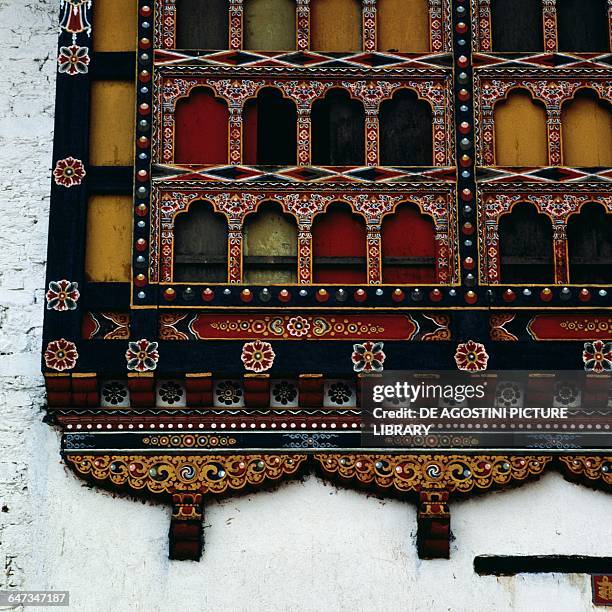 Parop Rabsel Traditional Bhutanese House Photos and Premium High Res Pictures ...