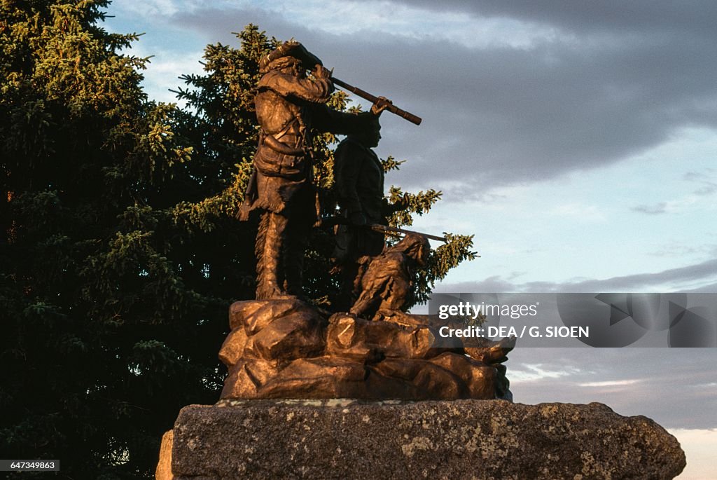 Bronze statue, Fort Benton, Charlie Russel Country