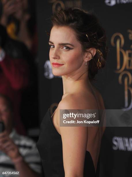 Actress Emma Watson arrives at the Los Angeles Premiere "Beauty And The Beast" at El Capitan Theatre on March 2, 2017 in Los Angeles, California.