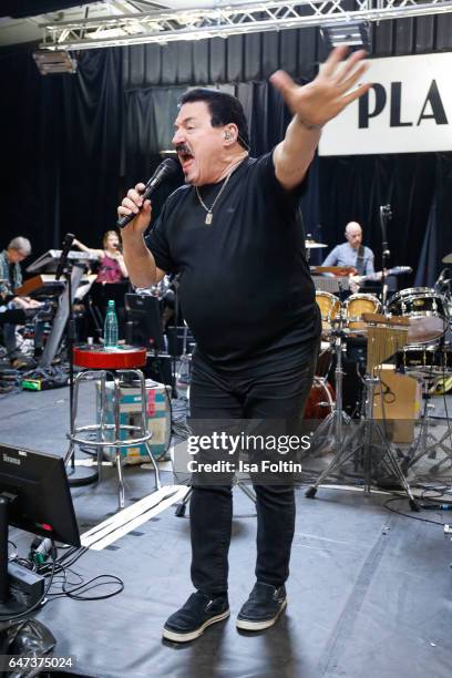 Singer Bobby Kimball performs at the Mandoki Soulmates: Wings Of Freedom - Rehearsal on February 28, 2017 in Paris, France.