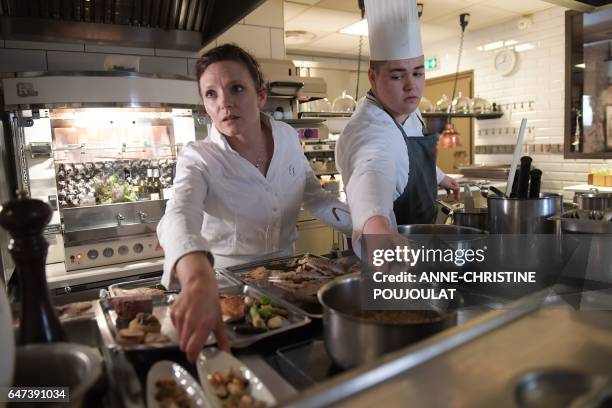 Chef Rey 56 Fanny Rey Stock Photos, High-Res Pictures, and Images - Getty Images