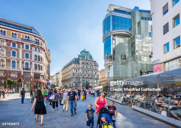 stephansplatz vienna - stephansplatz stock pictures, royalty-free photos & images