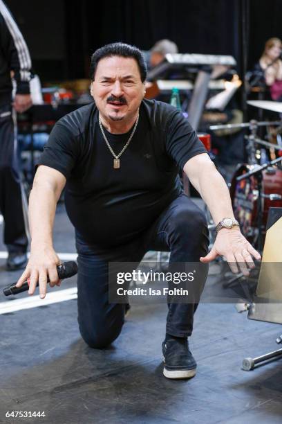 Us singer Bobby Kimball performs at the Mandoki Soulmates: Wings Of Freedom - Rehearsal on February 28, 2017 in Paris, France.