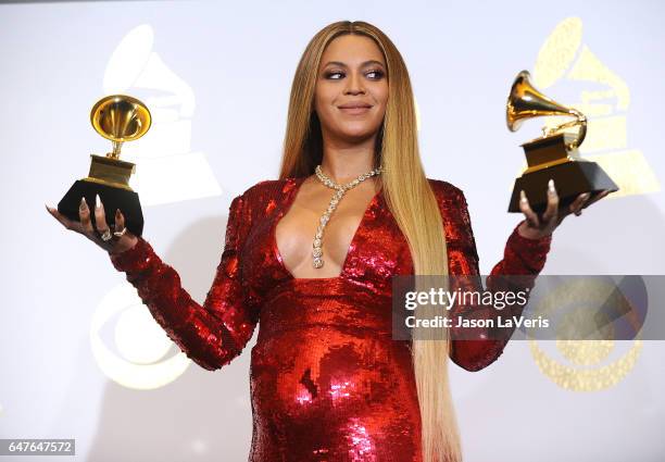 Beyonce poses in the press room at the 59th GRAMMY Awards at Staples Center on February 12, 2017 in Los Angeles, California.