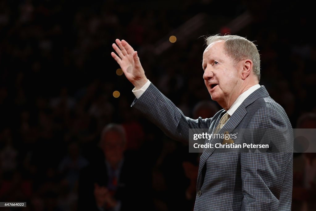 Oklahoma City Thunder v Phoenix Suns