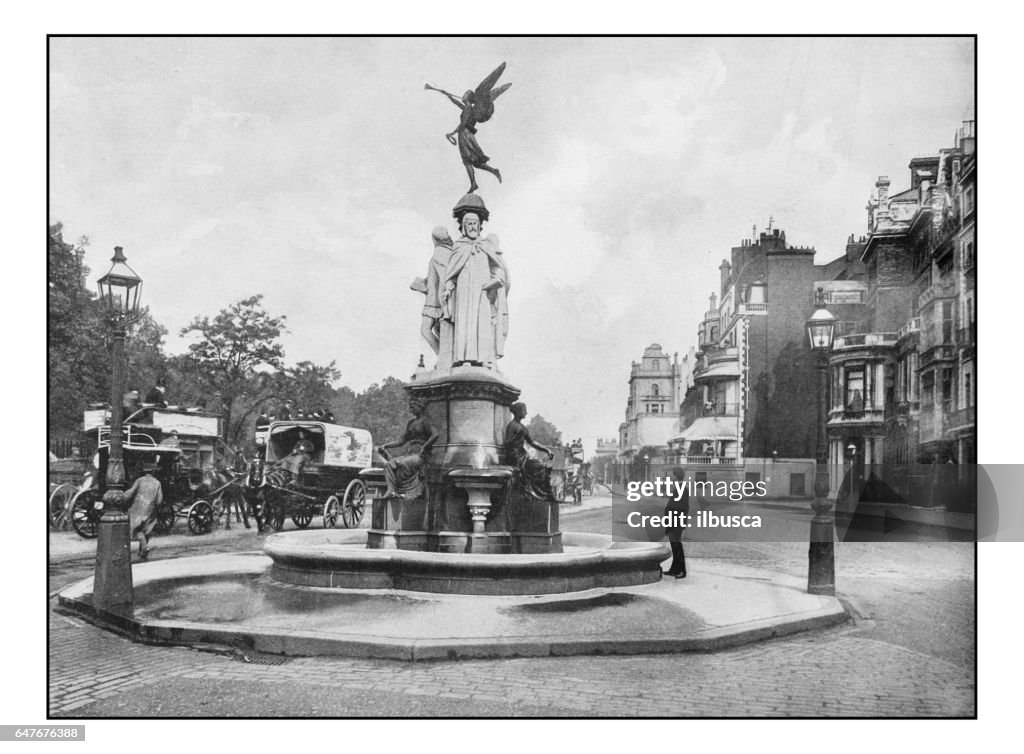 Antique London's photographs: Memorial fountain in Park lane