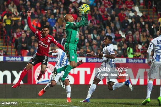 Oscar Perez goalkeeper of Pachuca catches the ball during the 9th round match between Tijuana and Monterrey as part of the Torneo Clausura 2017 Liga...