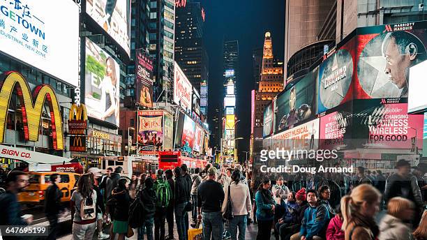 times square at dusk , new york, usa - times square new york stock-fotos und bilder