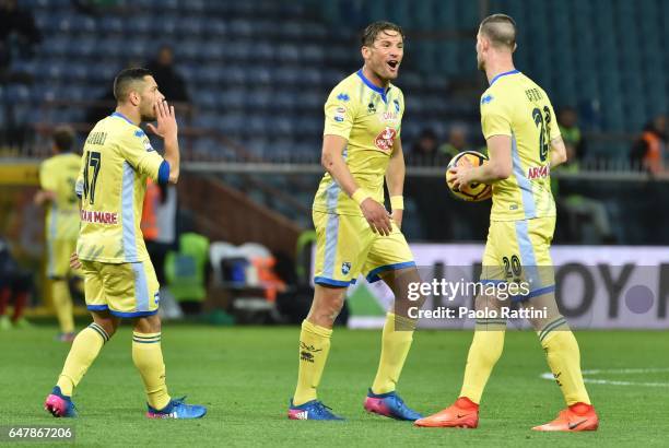 Alberto Cerri of Pescara celebrates after score 1-1 during the Serie A match between UC Sampdoria and Pescara Calcio at Stadio Luigi Ferraris on...