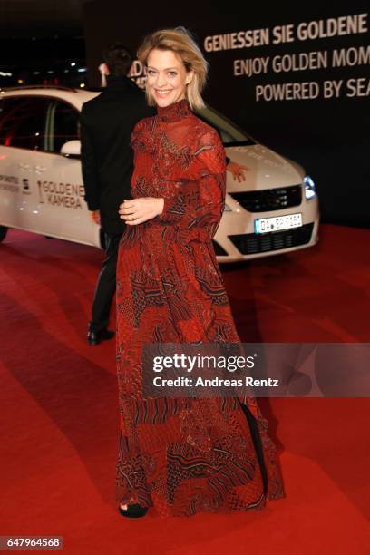 Heike Makatsch arrives for the Goldene Kamera on March 4, 2017 in Hamburg, Germany.