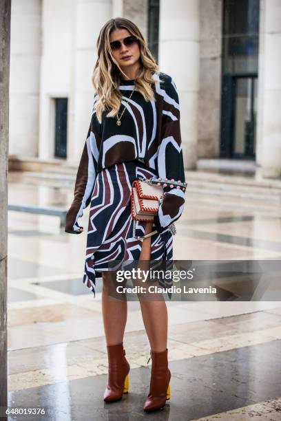Thassia Naves is seen in the streets of Paris before the Mugler show during Paris Fashion Week Womenswear Fall/Winter 2017/2018 on March 4, 2017 in...