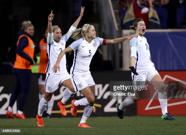 Ellen White of England celebrates her goal with teammates Jordan Nobbs and Steph Houghton in the second half against the United States during the...