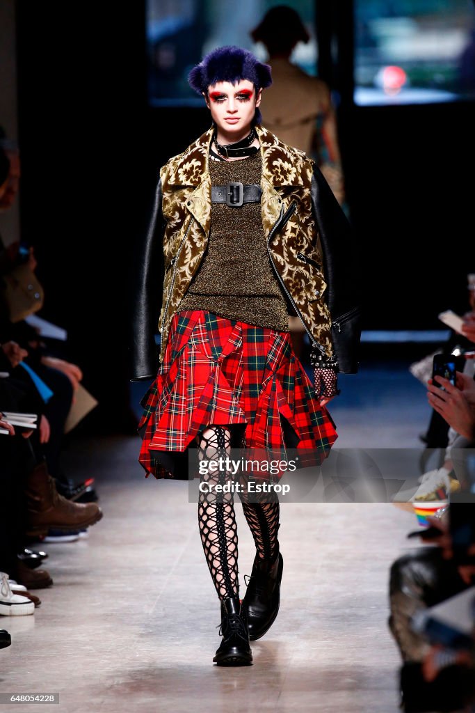 Junya Watanabe: Runway - Paris Fashion Week Womenswear Fall/Winter 2017/2018