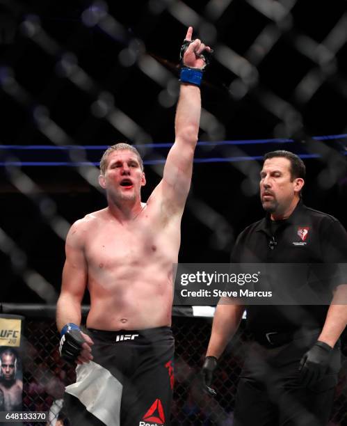 Middleweight Daniel Kelly of Australia celebrates after his fight against Rashan Evans during UFC 209 at T-Mobile Arena on March 4, 2017 in Las...