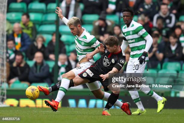 St Mirren's Cammy Smith takes on Celtic's Nir Bitton and Dedryck Boyata during the Ladbrokes Scottish Premiership match at Celtic Park, Glasgow.