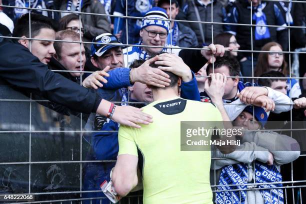 Wolfgang Hesl goal keeper of Bielefeld talks to the fans after the Second Bundesliga match between DSC Arminia Bielefeld and FC Erzgebirge Aue at...