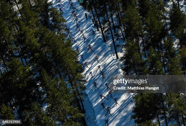 General view as skiers compete in the Men's Cross Country Mass Start during the FIS Nordic World Ski Championships on March 5, 2017 in Lahti, Finland.