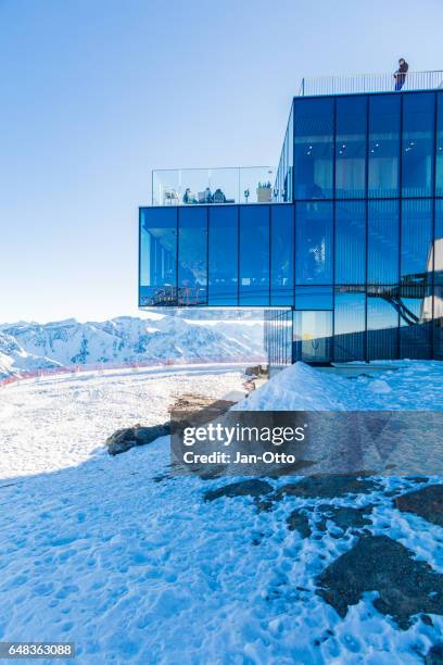 restaurant on gaislachkogl in sölden, austria - skipiste stock pictures, royalty-free photos & images