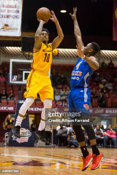 Mike Williams of the Canton Charge shoots a 3-pointer against the Westchester Knicks at the Canton Memorial Civic Center on March 5, 2017 in Canton,...