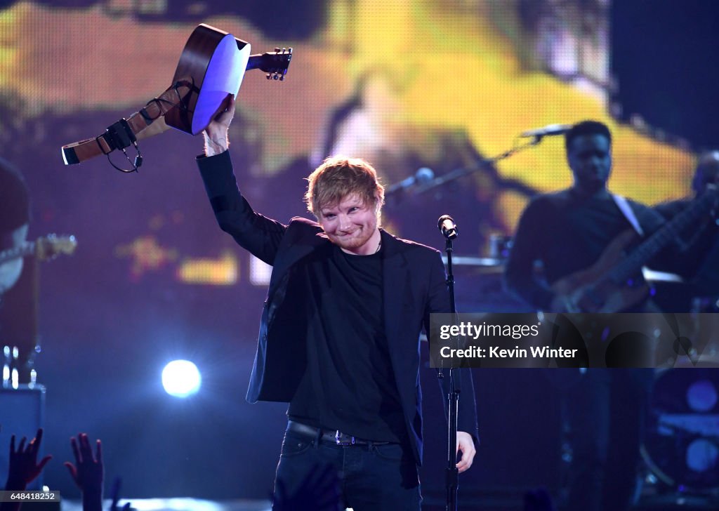 IHeartRadio Music Awards - Show