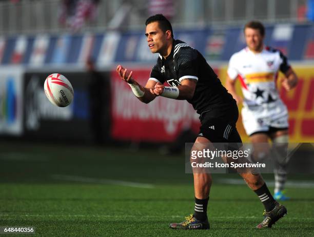 New Zealand player Samuel Oliech passes against the United States during their sevens rugby match at the HSBC USA Sevens rugby tournament on March 05...