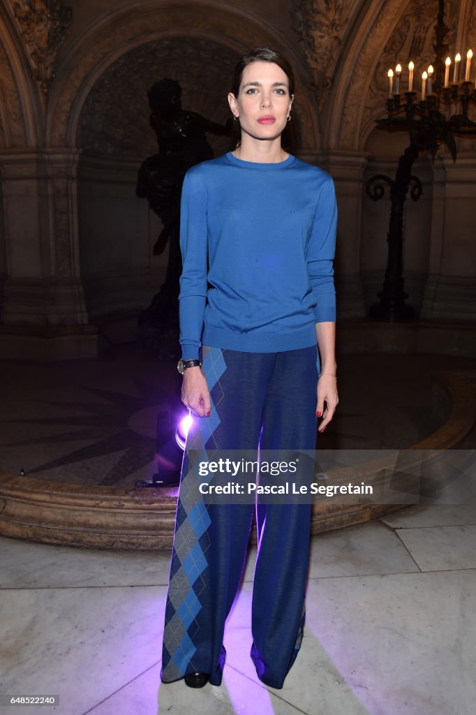 Stella McCartney : Front Row  - Paris Fashion Week Womenswear Fall/Winter 2017/2018