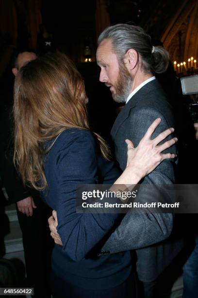 Stylist Stella McCartney and her husband Alasdhair Willis pose after the Stella McCartney show as part of the Paris Fashion Week Womenswear...