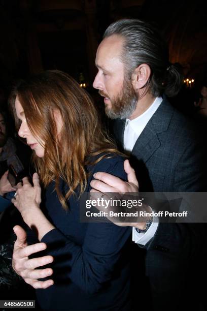 Stylist Stella McCartney and her husband Alasdhair Willis pose after the Stella McCartney show as part of the Paris Fashion Week Womenswear...