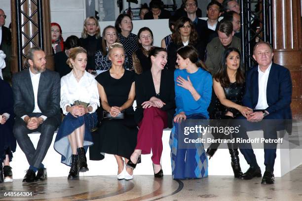 Husband of Stella, Alasdhair Willis, Natalia Vodianova, Pamela Anderson, Marie-Agnes Gillot, Charlotte Casiraghi, Salma Hayek and her husband CEO of...