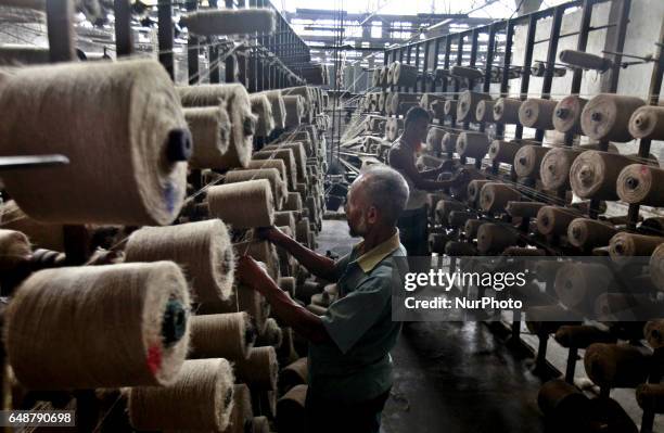 Jute Processing 240 Jute Processing Stock Photos, High-Res Pictures, and Images - Getty ...