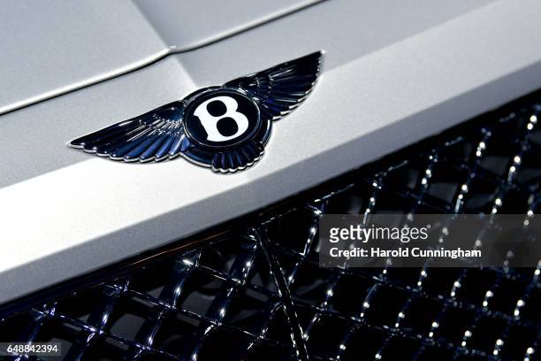 274 Bentley Logos Photos and Premium High Res Pictures - Getty Images