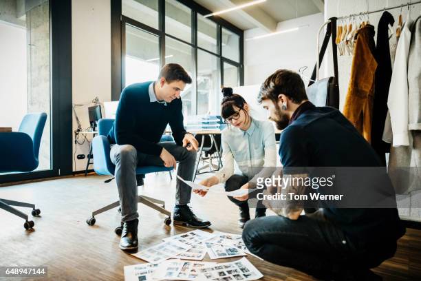 creative new business people brainstorming in modern office loft - vogues forces of fashion conference stockfoto's en -beelden