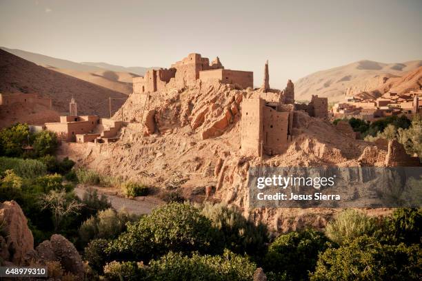 ait ali kasbah dades gorge morocco - atlas maroc stock pictures, royalty-free photos & images