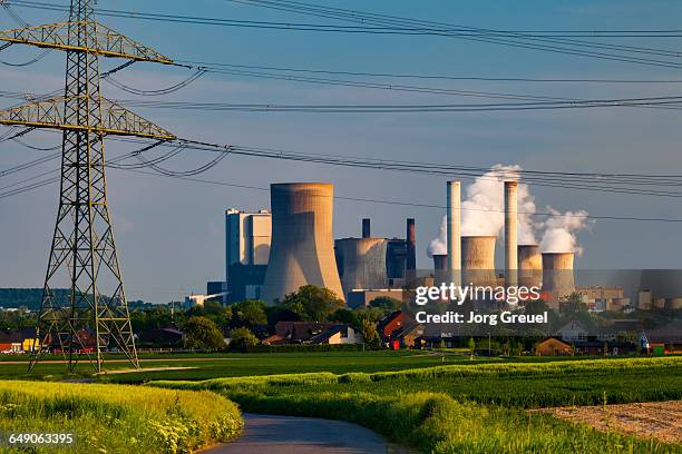 lignite-fired power station at sunset - aachen 2017 prize of north rhine westphalia stockfoto's en -beelden