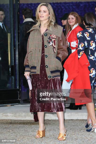 Dianna Agron arrives at the Miu Miu show as part of the Paris Fashion Week Womenswear Fall/Winter 2017/2018 on March 7, 2017 in Paris, France.