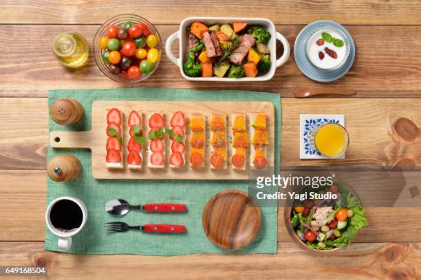 breakfast knolling style - edible arrangement stock pictures, royalty-free photos & images