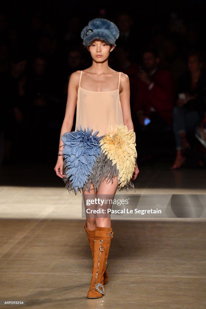 Miu Miu: Runway - Paris Fashion Week Womenswear Fall/Winter 2017/2018