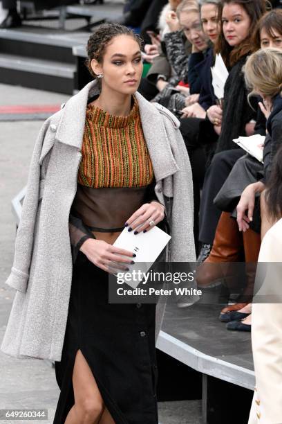 Amanda Harvey attends the runway during the Chanel show as part of the Paris Fashion Week Womenswear Fall/Winter 2017/2018 on March 7, 2017 in Paris,...
