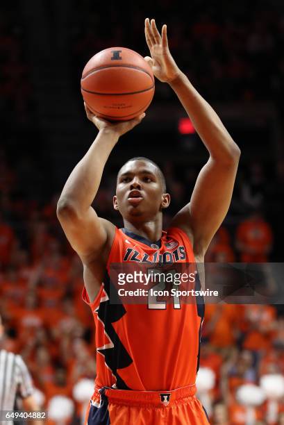 Illinois Fighting Illini guard Malcolm Hill shoots a free throw late in the Big Ten conference game between the Michigan State Spartans and the...